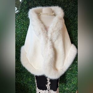 Sold! Elegant Cream Faux Fur Shawl